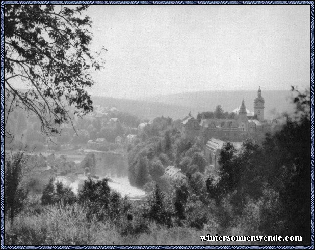 Lahntal im Morgennebel.