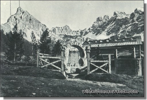 Grabdenkmal für die Gefallenen einer Bergführerkompagnie.