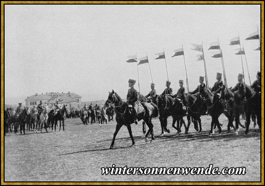 Parade eines Husarenregiments.