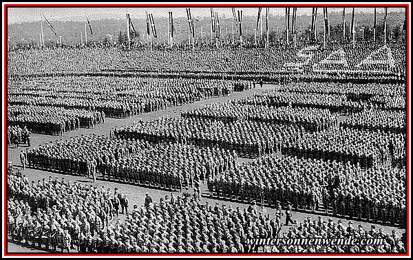 HJ. auf dem Reichsparteitag 1934.