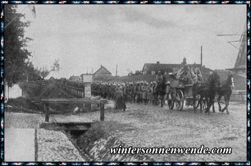 Infanterie auf dem Marsch in Feindesland.