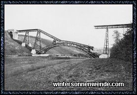 Eine der ersten von den Franzosen gesprengten Eisenbahnbrücken.