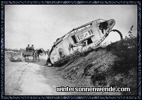 Schwer beschädigter englischer Tank.