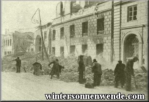 Clearing away the rubble in Warsaw, October 1939.